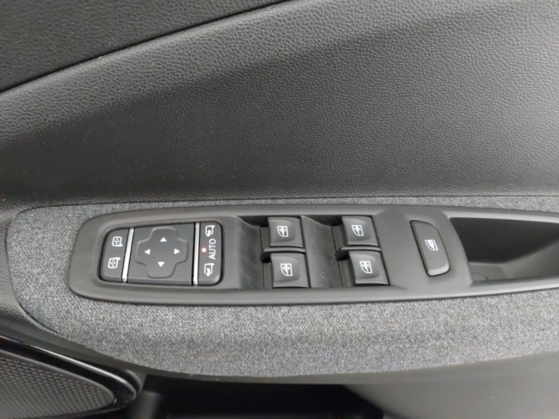 Used Renault Zoe 2022 for sale - 77070132: Photo 19