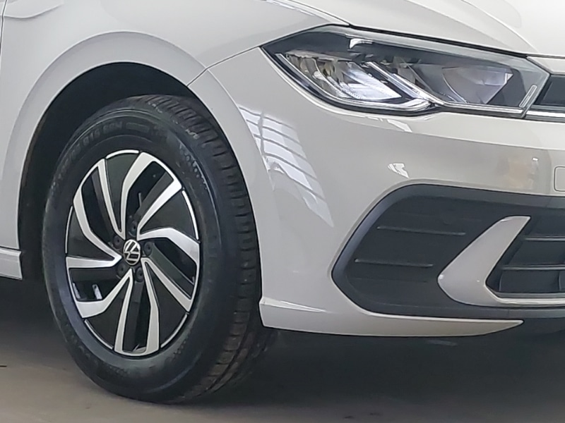 Used Volkswagen Polo 2023 for sale - 76707826: Photo 9