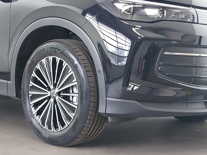 Used Volkswagen Tiguan 2025 for sale - 76103547: Photo 9