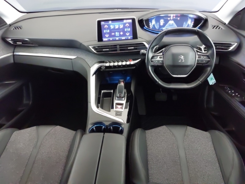 Used Peugeot 3008 2020 for sale - 77352318: Photo 2