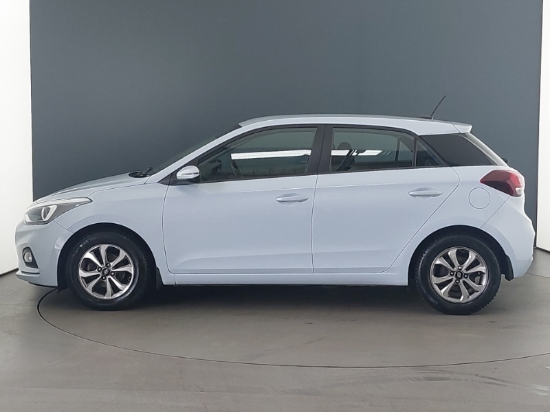 Used Hyundai i20 2019 for sale - 76506603: Photo 4