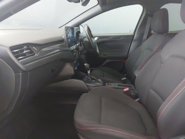 Used Ford Focus 2024 for sale - 76108115: Photo 5