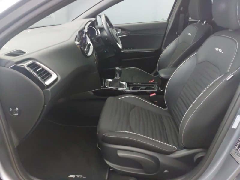 Used Kia XCeed 2025 for sale - 77039259: Photo 5