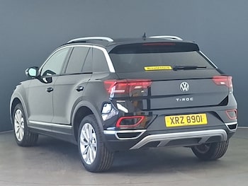 Used Volkswagen T-Roc 2023 for sale - 79433022: Photo