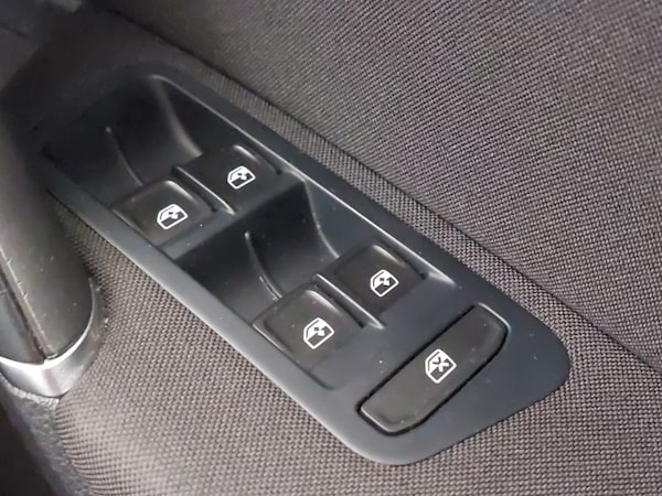 Used Volkswagen Golf 2018 for sale - 76144971: Photo 18