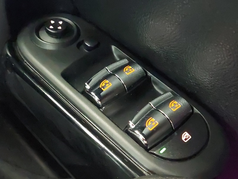 Used MINI Hatch 2017 for sale - 77750776: Photo 18