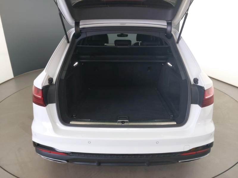 Used Audi A4 2021 for sale - 77921903: Photo 8