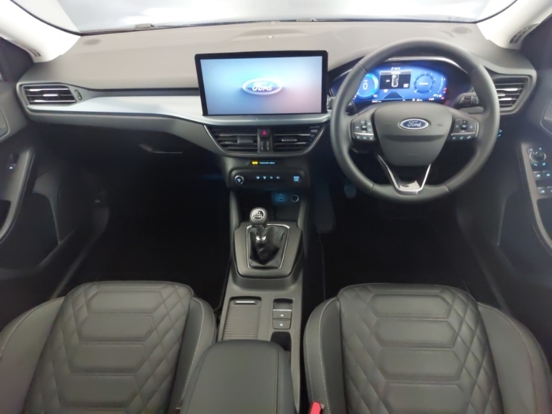 Used Ford Focus 2023 for sale - 77126156: Photo 2