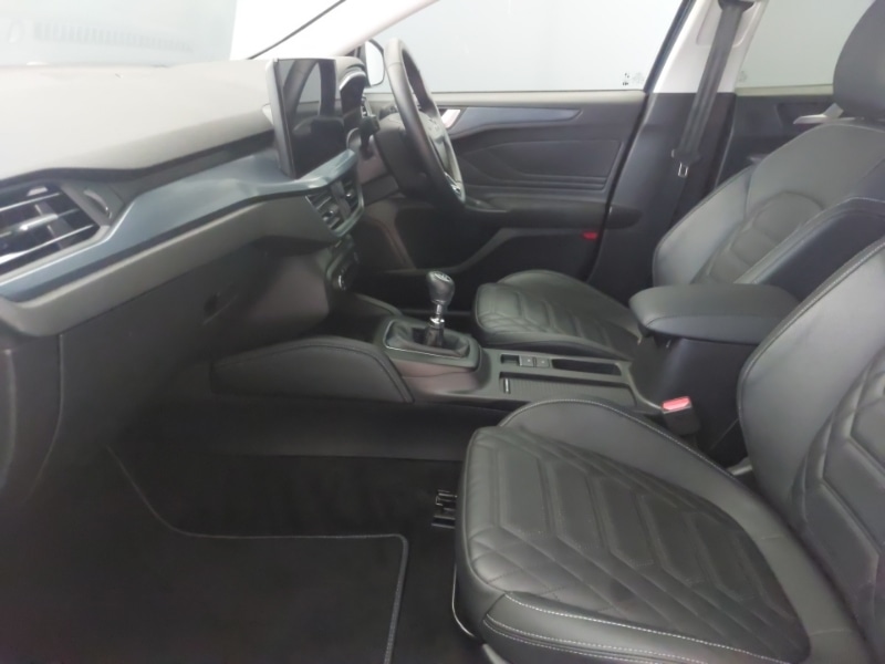 Used Ford Focus 2023 for sale - 77126156: Photo 5