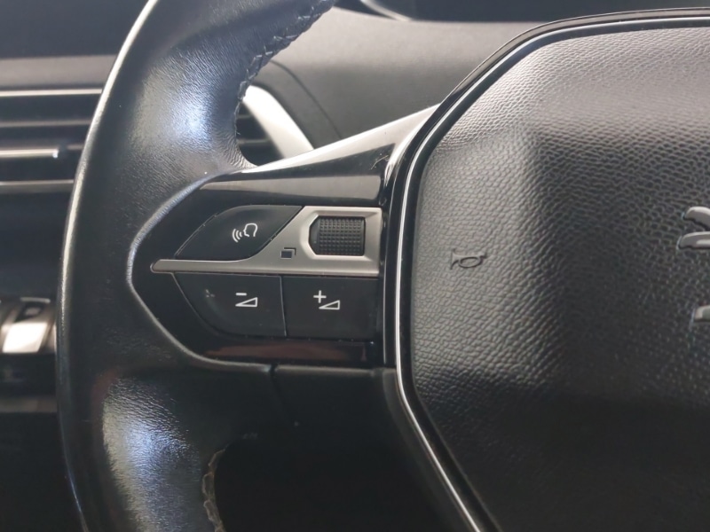 Used Peugeot 3008 2018 for sale - 76779392: Photo 14
