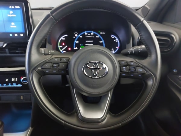 Used Toyota Yaris Cross 2022 for sale - 76083397: Photo 11