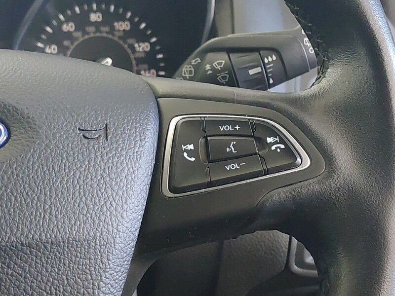 Used Ford Focus 2017 for sale - 76683380: Photo 13