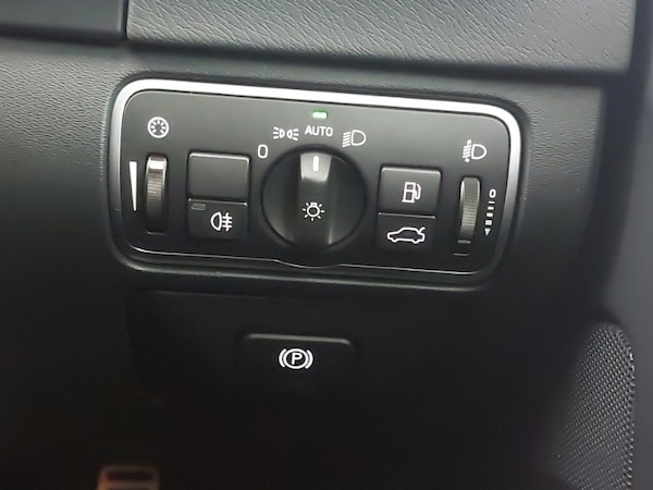 Used Volvo S60 2018 for sale - 76294010: Photo 16