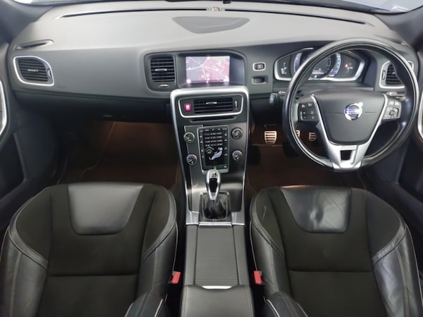 Used Volvo S60 2018 for sale - 76294010: Photo 2