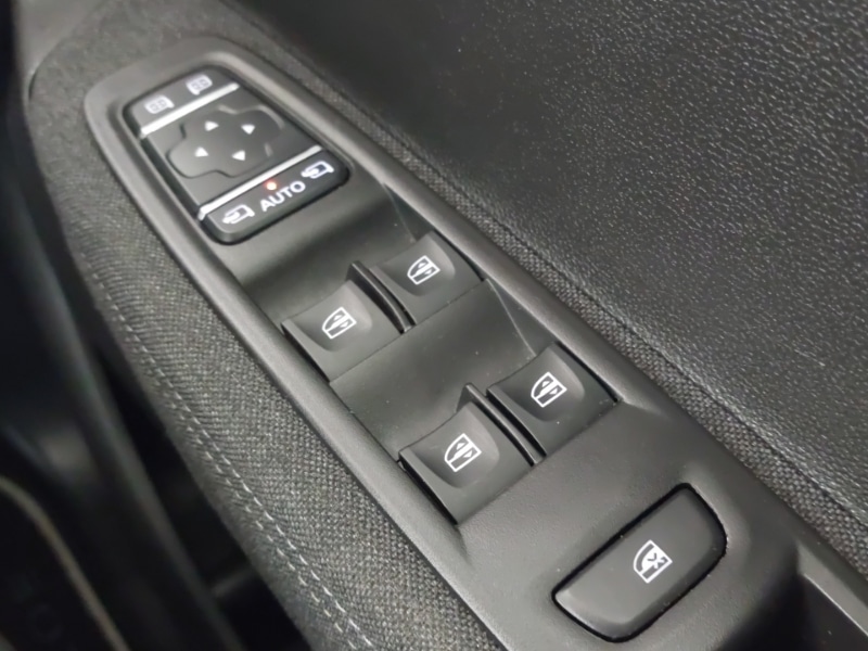 Used Renault Zoe 2023 for sale - 78164164: Photo 17