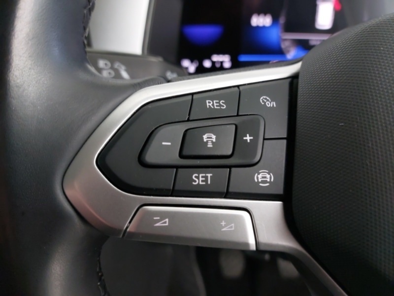 Used Volkswagen T-Roc 2022 for sale - 77047094: Photo 12