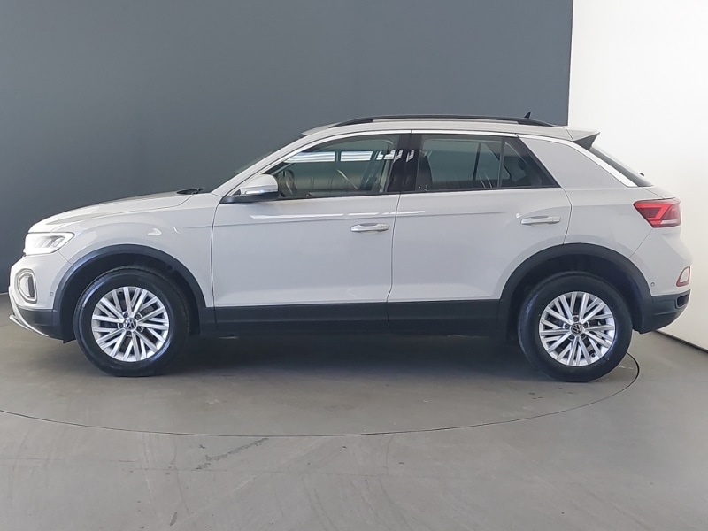 Used Volkswagen T-Roc 2022 for sale - 77047094: Photo 4