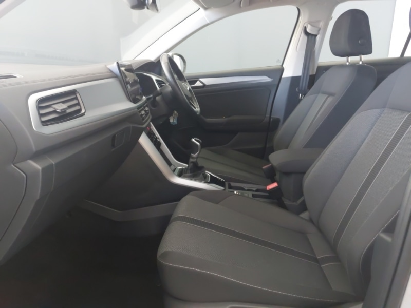 Used Volkswagen T-Roc 2022 for sale - 77047094: Photo 5