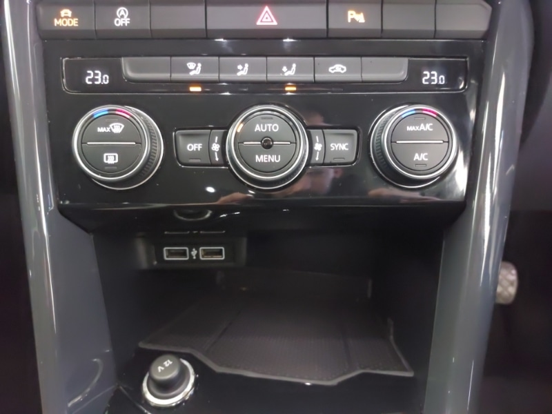 Used Volkswagen T-Roc 2018 for sale - 77881568: Photo 16