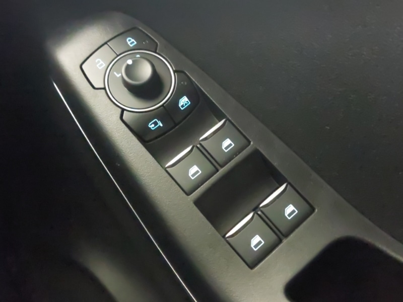 Used Ford Puma 2023 for sale - 77343030: Photo 18