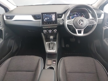 Used Renault Captur 2023 for sale - 78559376: Photo