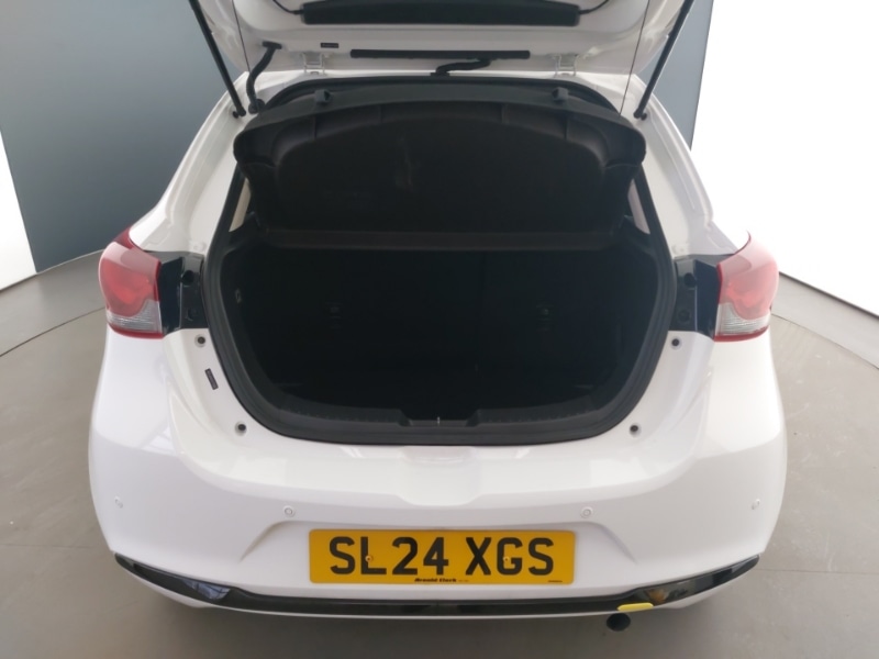 Used Mazda Mazda2 2024 for sale - 76815884: Photo 8