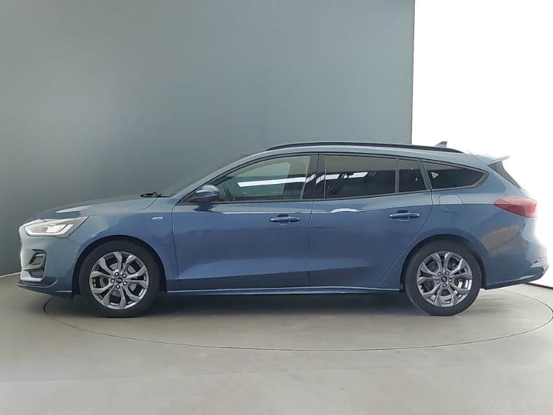 Used Ford Focus 2022 for sale - 77357832: Photo 4