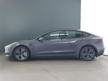 Used Tesla Model 3 2021 for sale - 76268920: Photo