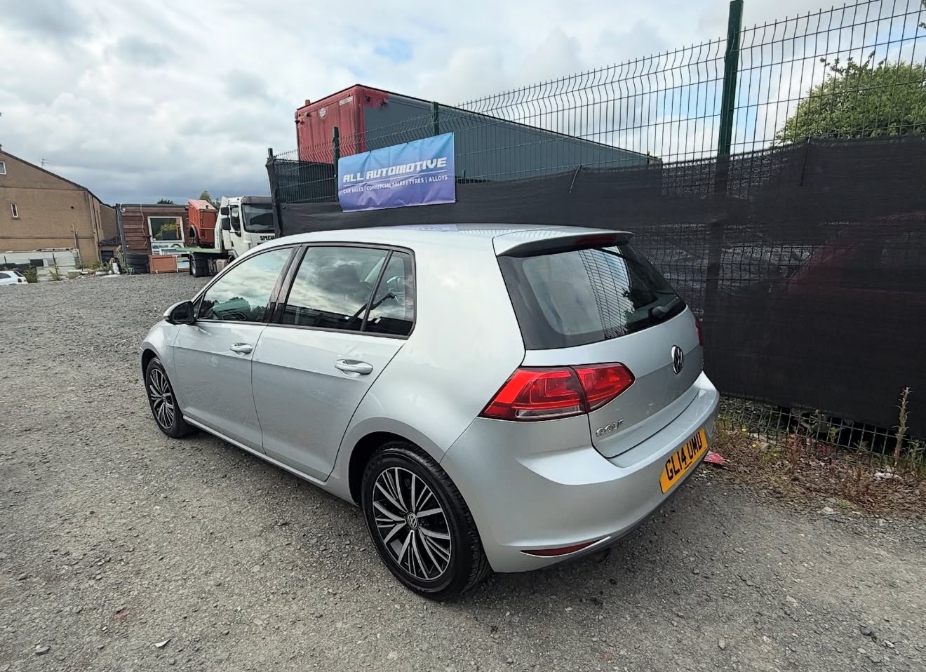 Used Volkswagen Golf 2014 for sale - 76380397: Photo 3
