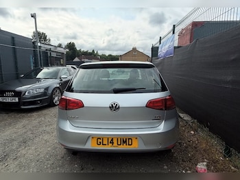 Used Volkswagen Golf 2014 for sale - 76380397: Photo