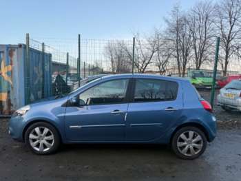 Used Renault Clio 2011 for sale - 73795677: Photo