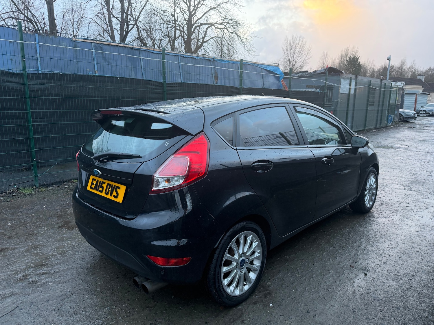 Used Ford Fiesta 2015 for sale - 77620689: Photo 3