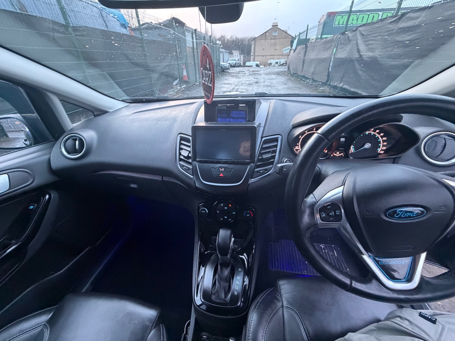 Used Ford Fiesta 2015 for sale - 77620689: Photo 8