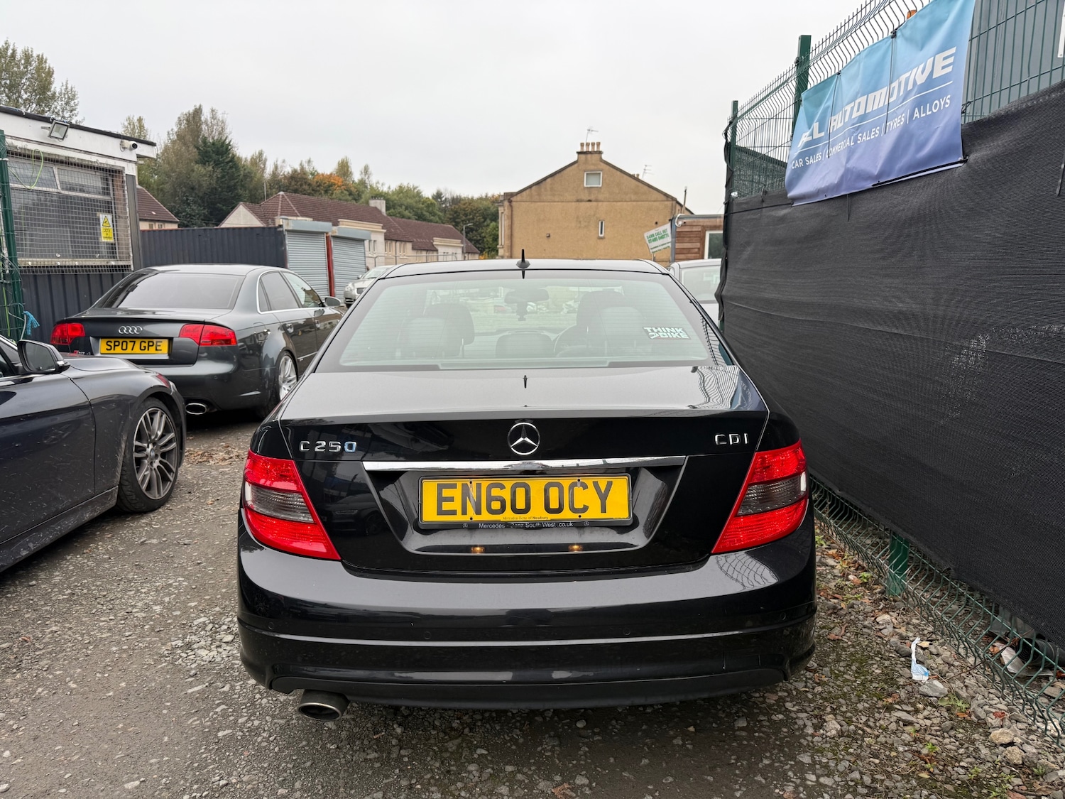 Used Mercedes-Benz C Class 2011 for sale - 76375459: Photo 4