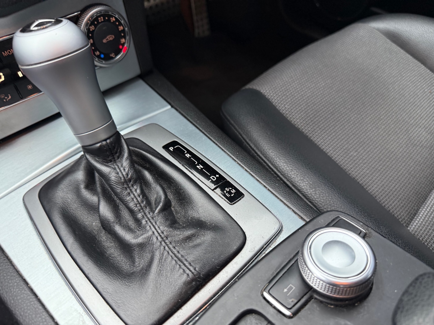 Used Mercedes-Benz C Class 2011 for sale - 76375459: Photo 9