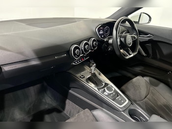Used Audi TT 2022 for sale - 76136345: Photo