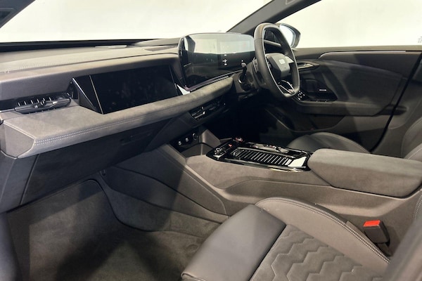 Used Audi A6 2025 for sale - 75458873: Photo 2