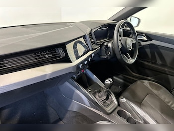 Used Audi A1 2023 for sale - 76084963: Photo 3