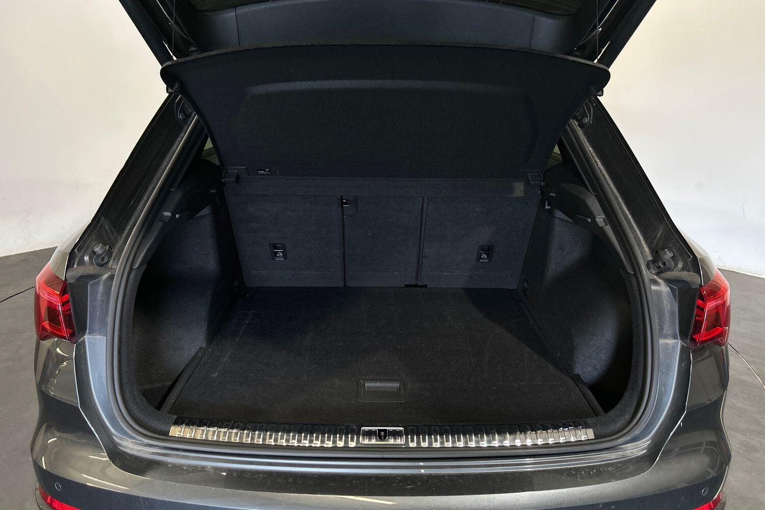 Used Audi Q3 2021 for sale - 76013394: Photo 12