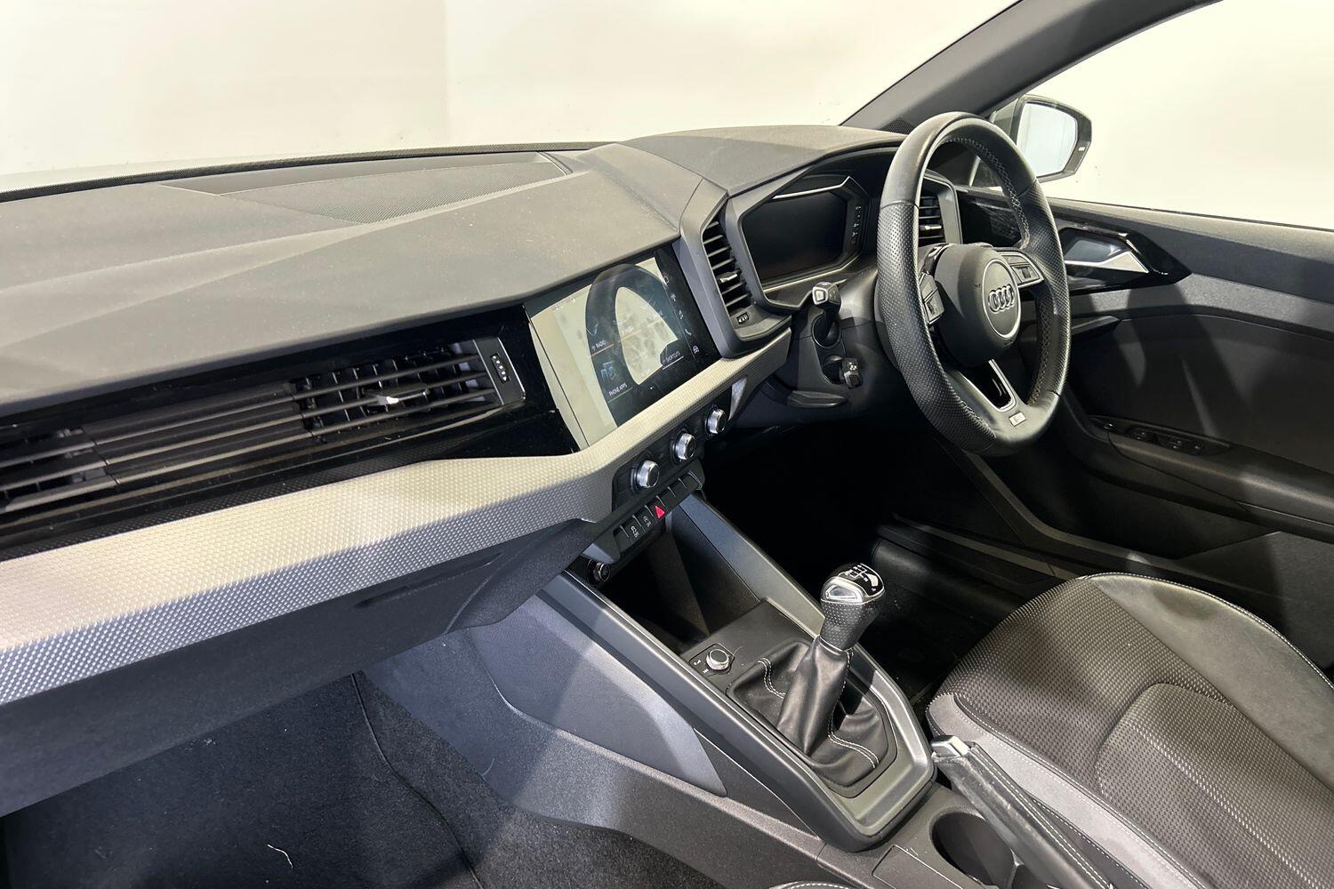Used Audi A1 2020 for sale - 76043219: Photo 3