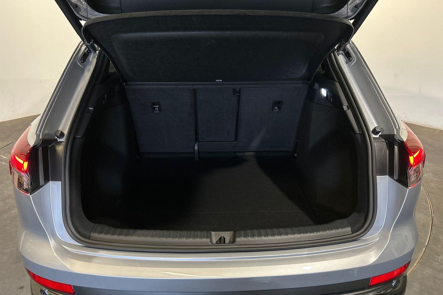 Used Audi Q4 e-tron 2025 for sale - 76072505: Photo 12