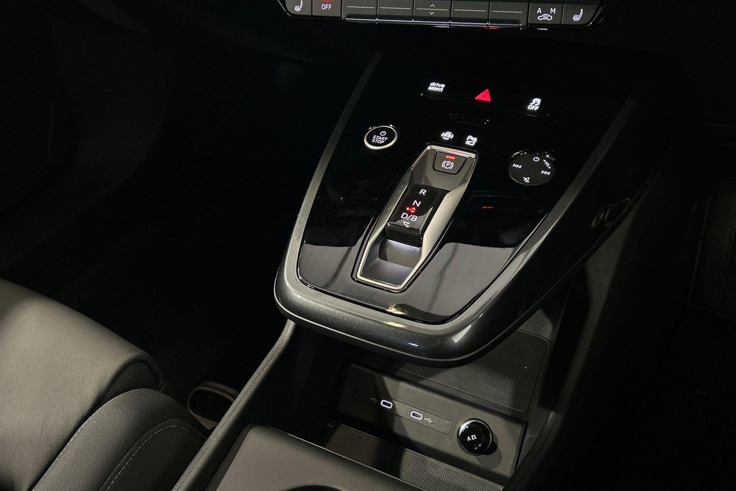 Used Audi Q4 e-tron 2025 for sale - 76072505: Photo 24