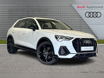Audi - Q3