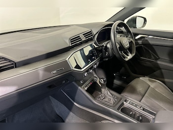 Used Audi Q3 2022 for sale - 75199193: Photo