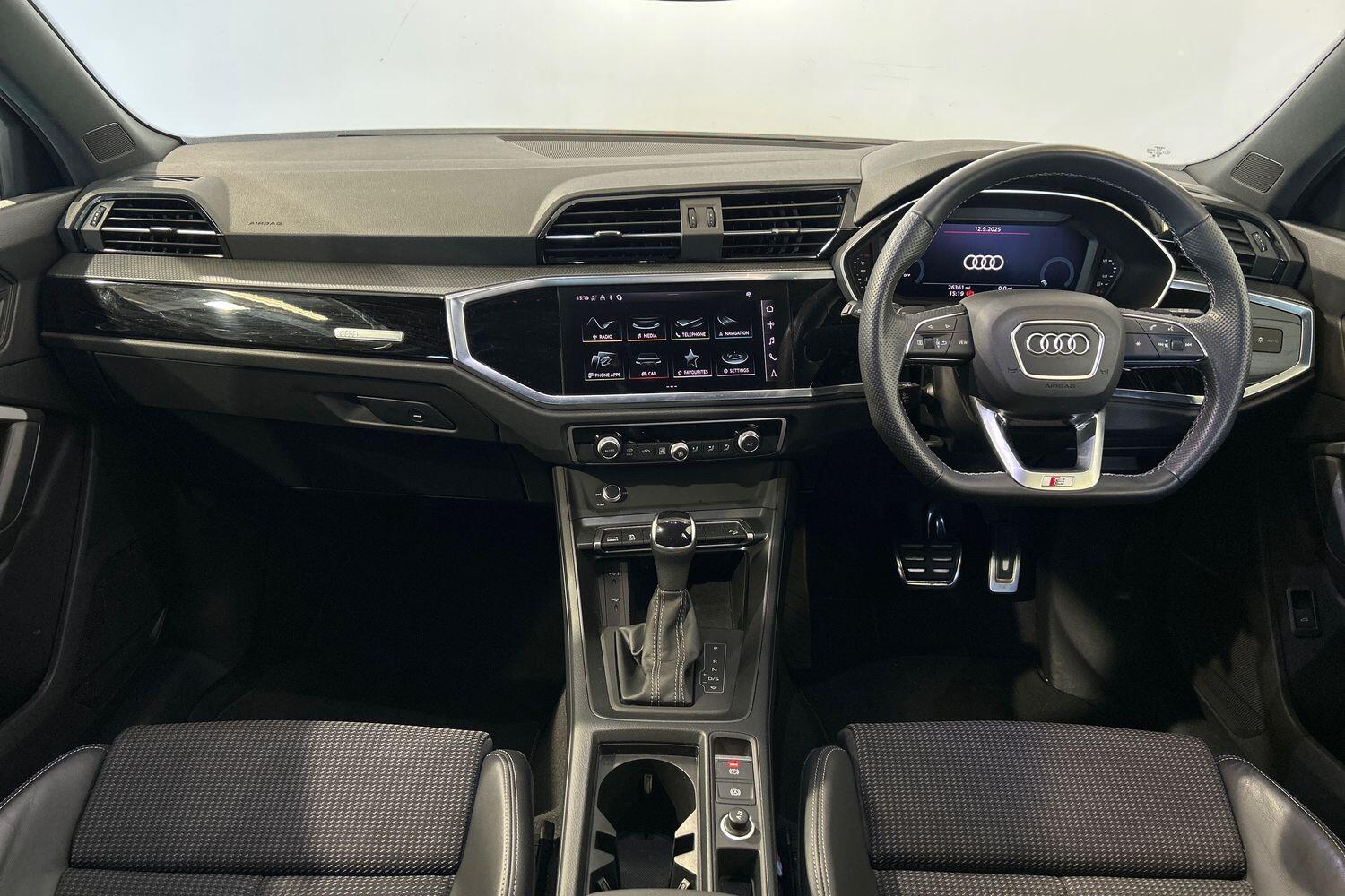 Used Audi Q3 2023 for sale - 75940710: Photo 11