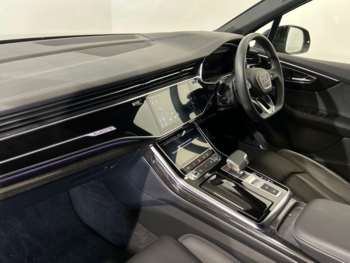 Used Audi Q7 2024 for sale - 74851664: Photo