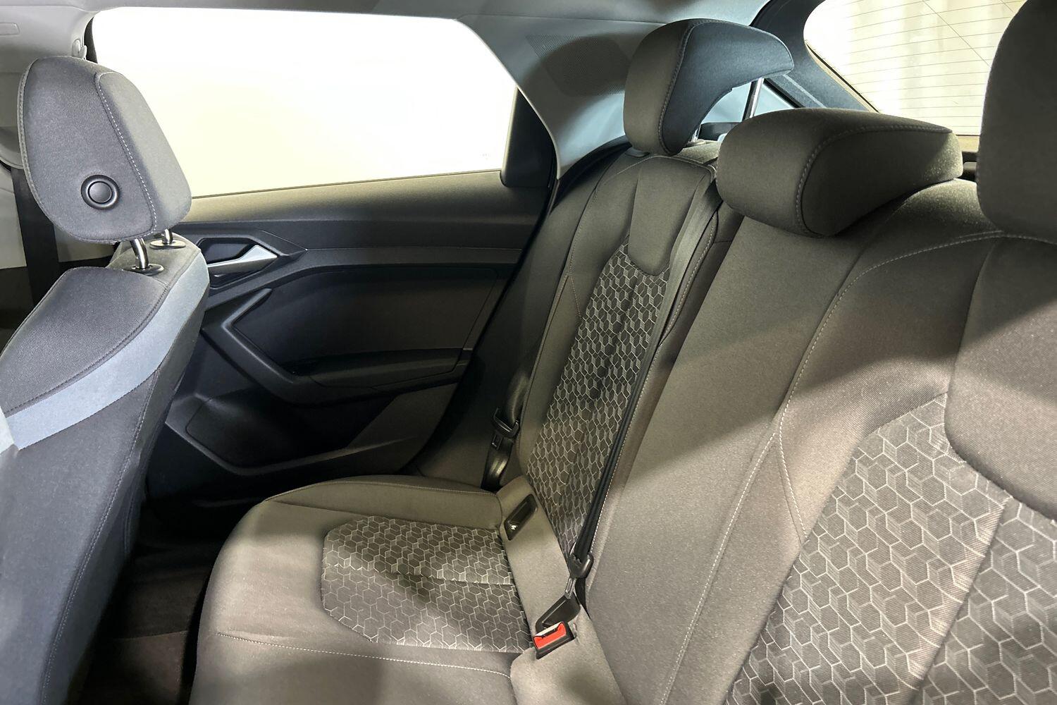 Used Audi A1 2023 for sale - 76135932: Photo 10