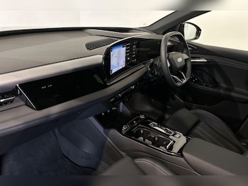 Used Audi Q6 e-tron 2025 for sale - 75291648: Photo