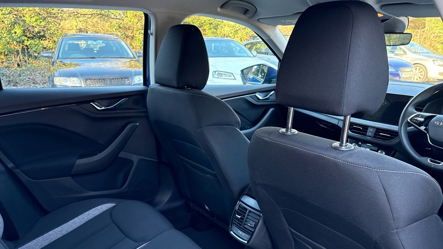 Used Skoda Kamiq 2025 for sale - 77639122: Photo 35