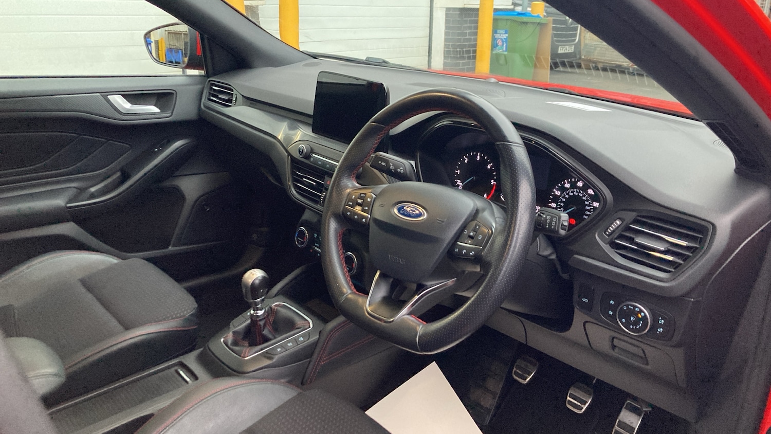 Used Ford Focus 2018 for sale - 77228130: Photo 11